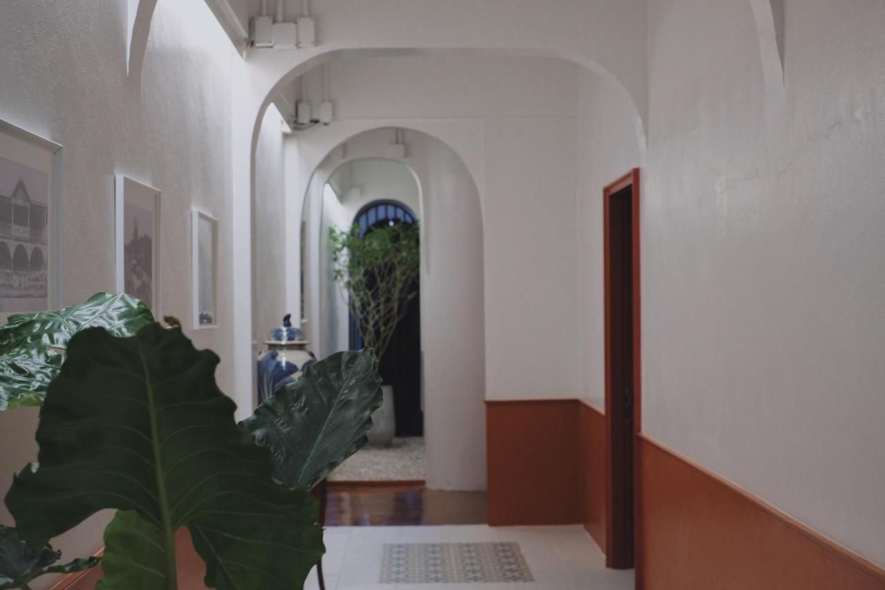 Matou Hostel & Cafe Trang Exterior photo